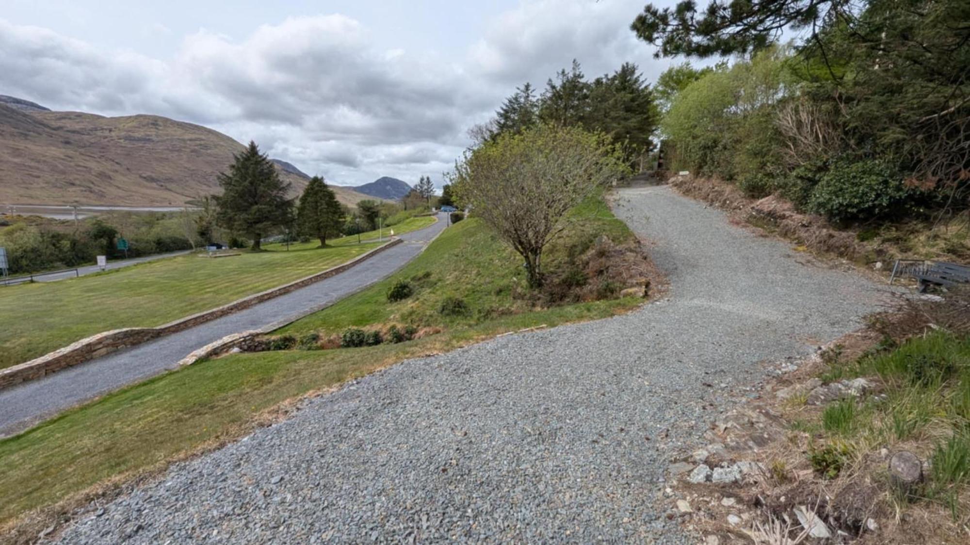 Kylemore Pass Hotel Летърфрак Екстериор снимка