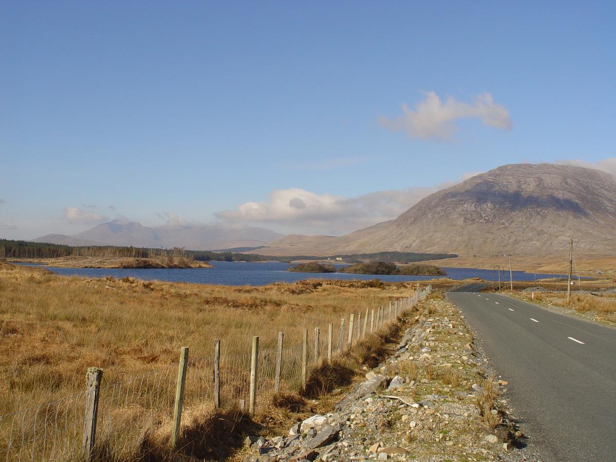 Kylemore Pass Hotel Летърфрак Екстериор снимка