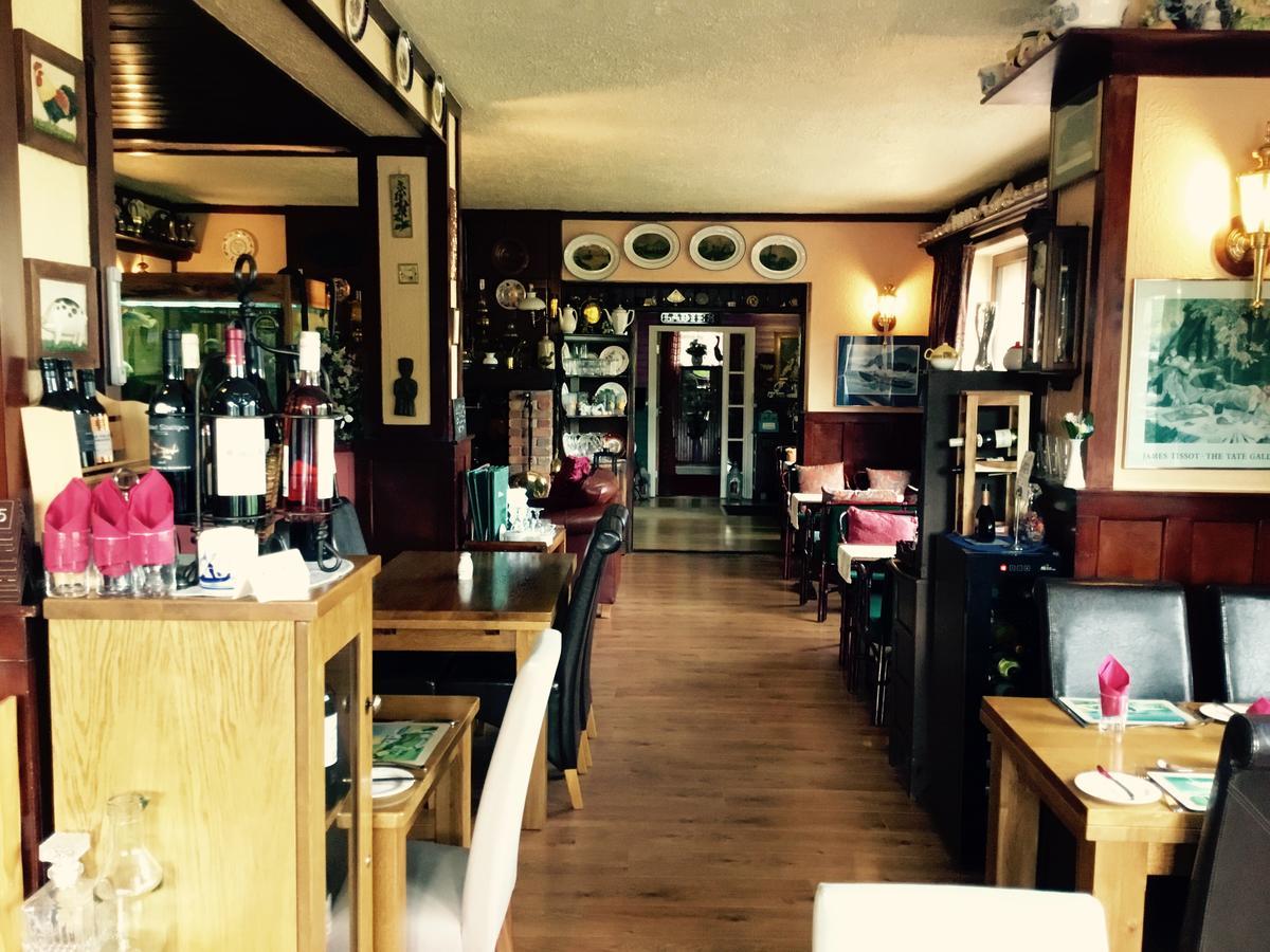 Kylemore Pass Hotel Летърфрак Екстериор снимка