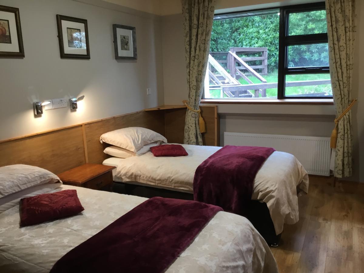 Kylemore Pass Hotel Летърфрак Екстериор снимка