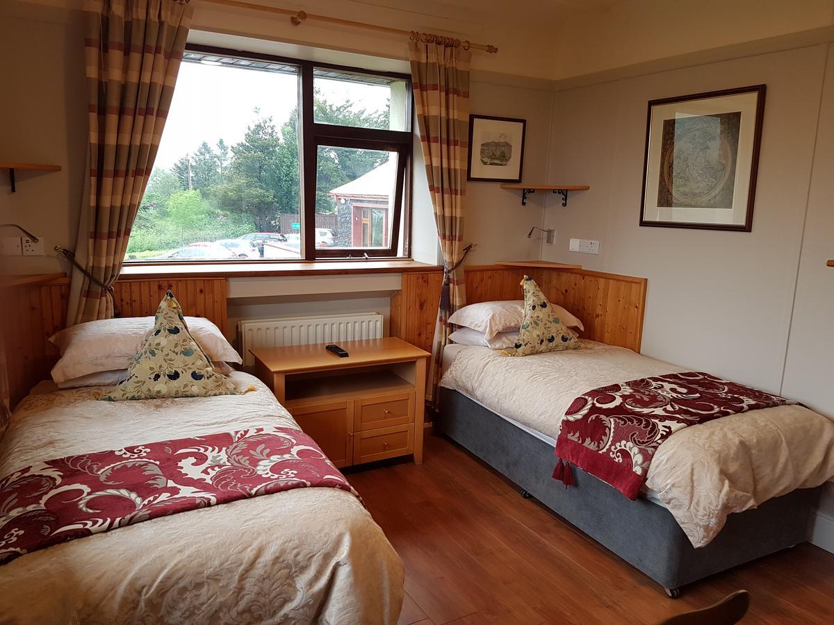 Kylemore Pass Hotel Летърфрак Екстериор снимка