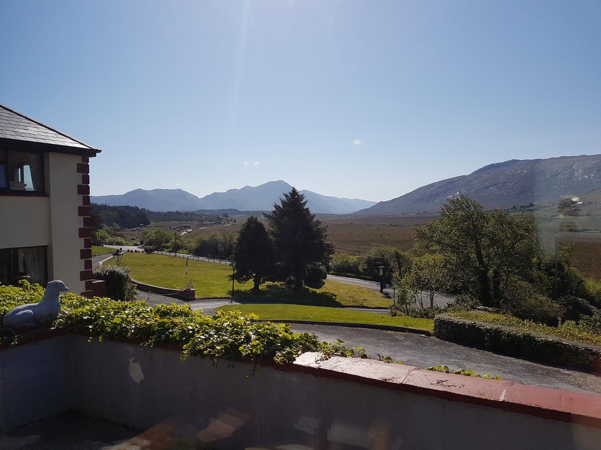 Kylemore Pass Hotel Летърфрак Екстериор снимка